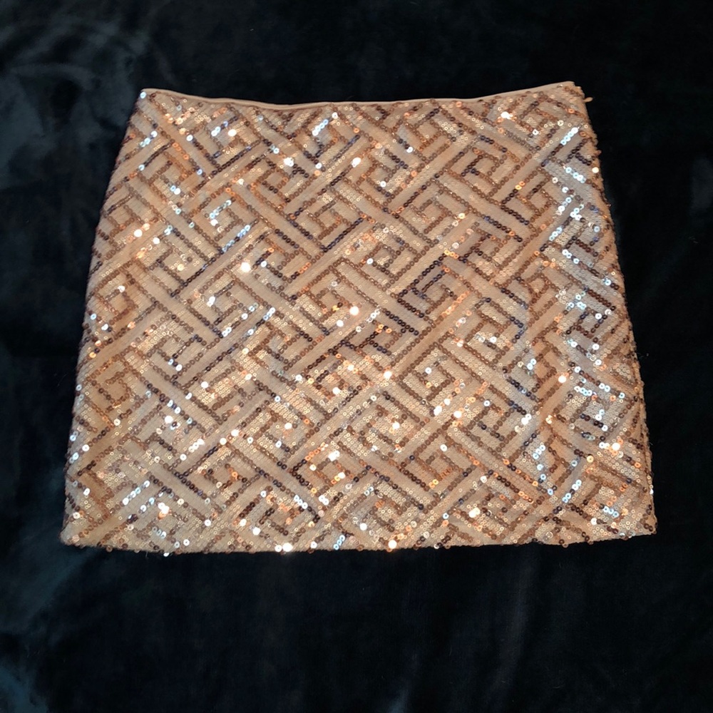 Sequence Skirt